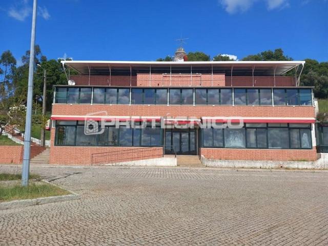 Loja, Travassô e Óis da Ribeira