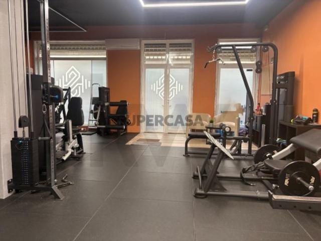 Loja 149m² em Abrunheira, Sintra