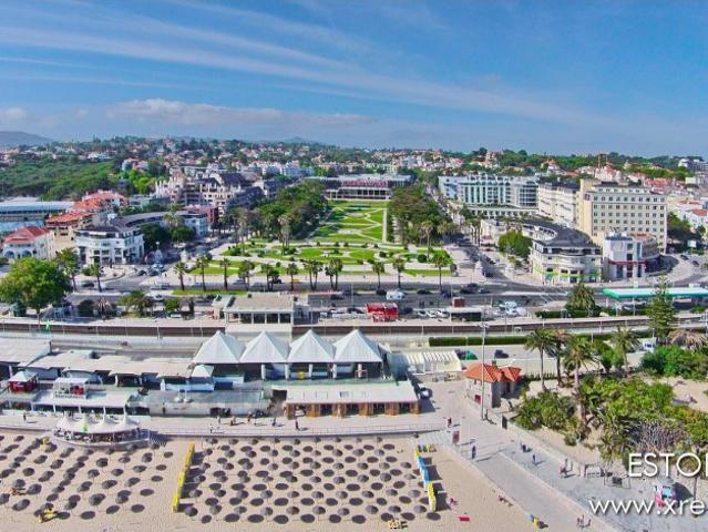 Loja 300m2 | Estoril | Arrendada