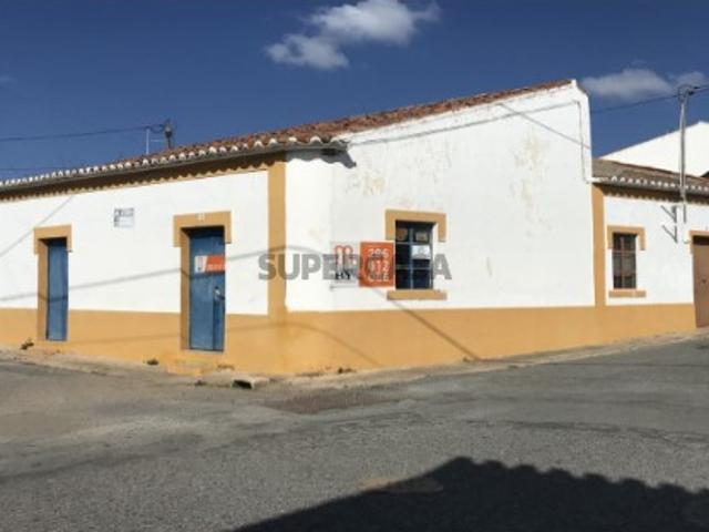 Loja/armazém para venda, Corte do Pinto, Mértola
