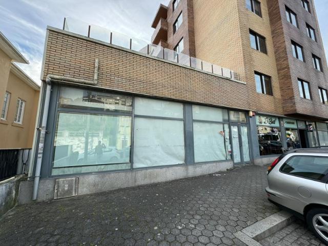 Loja/Estabelecimento, Mafamude e Vilar Do Paraíso, Vila Nova de Gaia | BPI Expresso Imobiliário