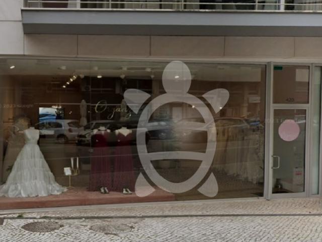 Loja/Estabelecimento, Coimbra Sé Nova, Santa Cruz, Almedina e São Bartolomeu, Coimbra | BPI Expresso Imobiliário