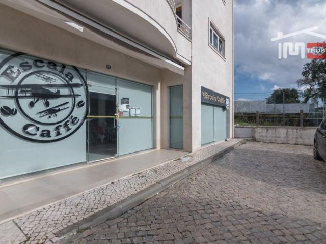 Loja/Estabelecimento, Fátima, Ourém | BPI Expresso Imobiliário