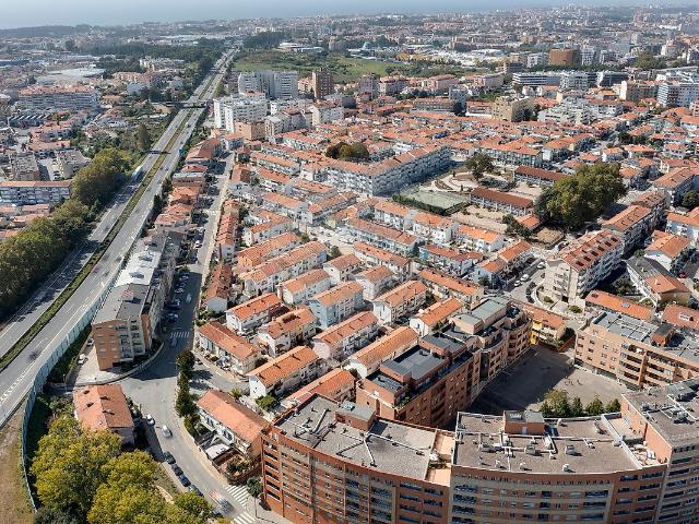 Loja/Estabelecimento T0, Mafamude e Vilar Do Paraíso, Vila Nova de Gaia | BPI Expresso Imobiliário