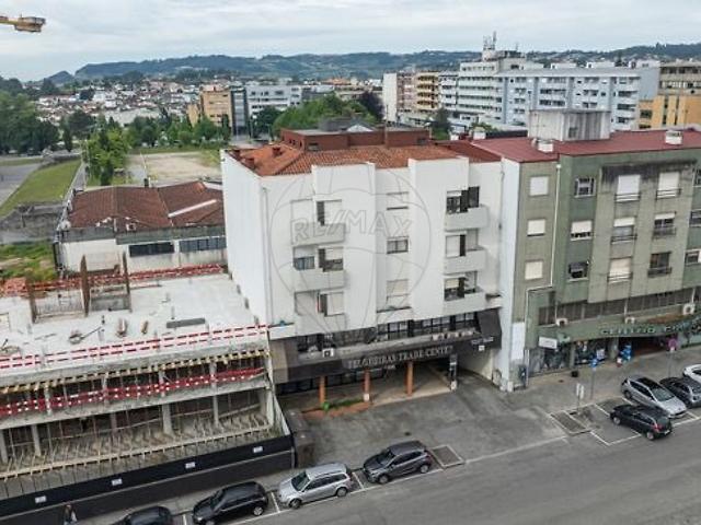 Loja/Estabelecimento T0, Margaride Santa Eulália, Várzea, Lagares, Varziela e Moure, Felgueiras | BPI Expresso Imobiliário