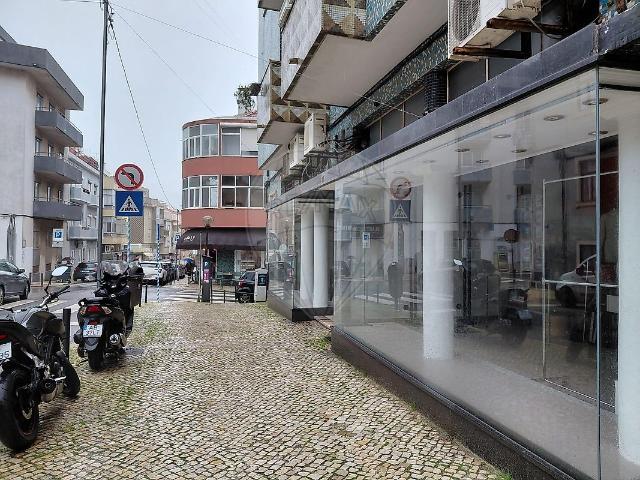 Loja/Estabelecimento T0, Algés, Linda a velha e Cruz Quebrada Dafundo, Oeiras | BPI Expresso Imobiliário