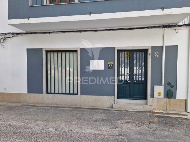 Loja/Espaço Comercial com 54,77m² | Senhora da Saúde