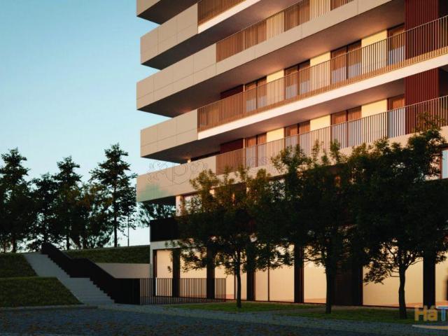 Lojas para Venda novos em Guimarães | 26064082306