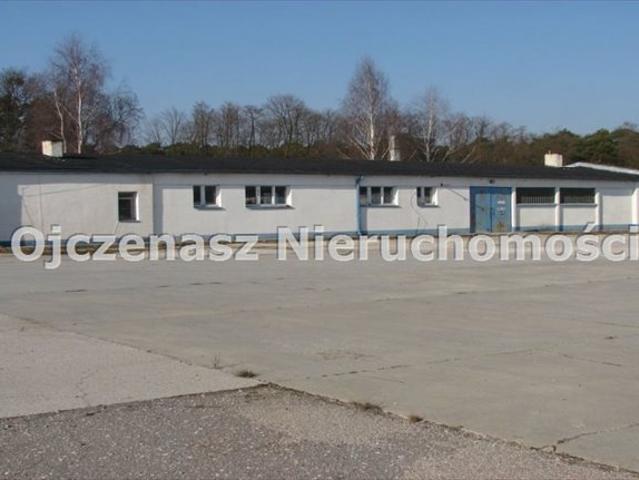 Wynajmę przestronny lokal 519 m² z dużą działką i pełnym zapleczem