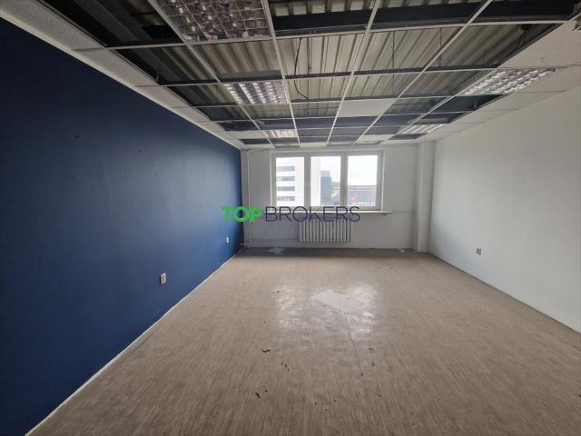 Lokal 1200m2 z windą, biura, magazyn, hostel, klinika