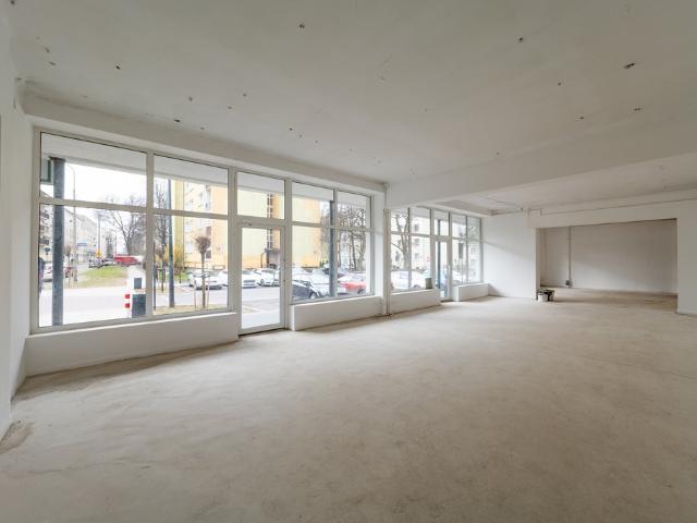 Lokal 180 m² przy ul. Długosza – elastyczny i widoczny