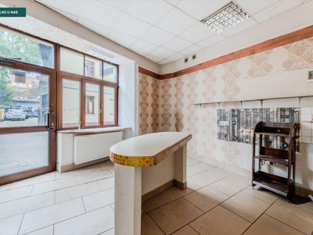 Lokal 20,8 m² w centrum Włocławka, odnowiona kamienica