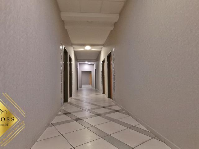 Lokal 29 m2 w biurowcu z klimatyzacją i windą