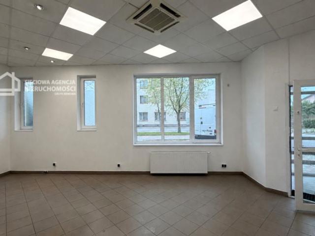 Lokal użytkowy 45,10 m², Rumia