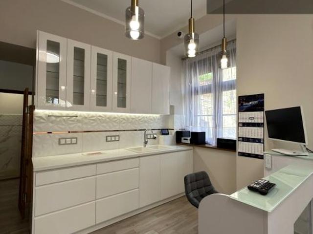 Lokal użytkowy 46,30 m², Kłodzko