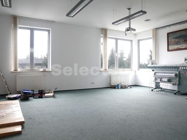 Lokal użytkowy 48,60 m², Suchy Las