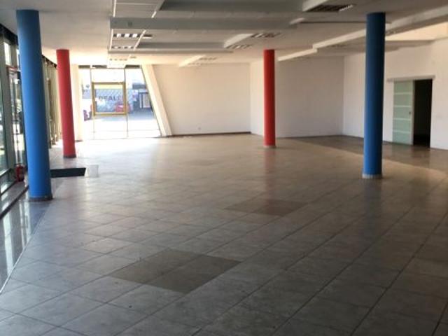 Połczyńska 595 m², Warszawa