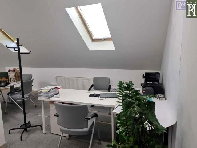 Lokal użytkowy 50 m², Węgrzce