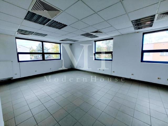 Lokal użytkowy 527 m², Warszawa