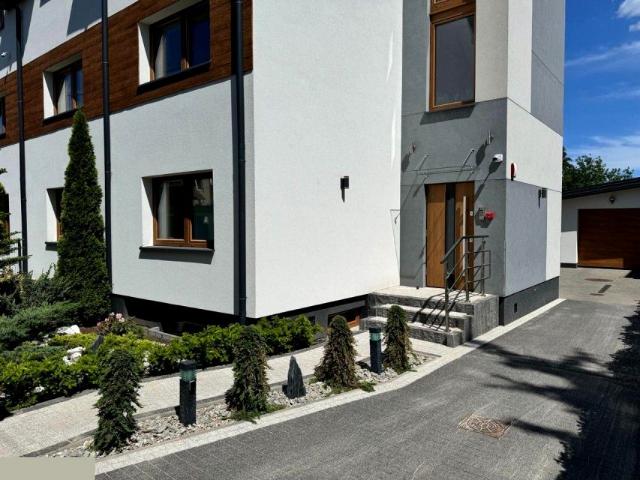 Lokal użytkowy 57 m², Warszawa