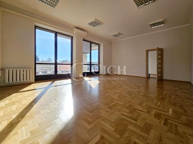 Lokal użytkowy 55,30 m², Tarnów