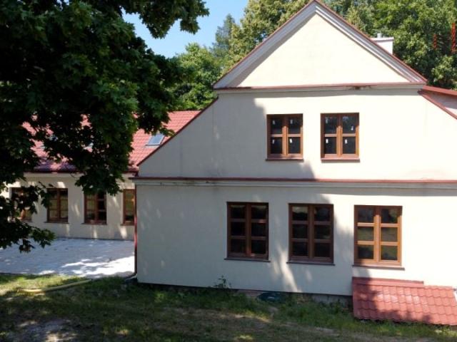 Lokal użytkowy 594 m², Olszanka