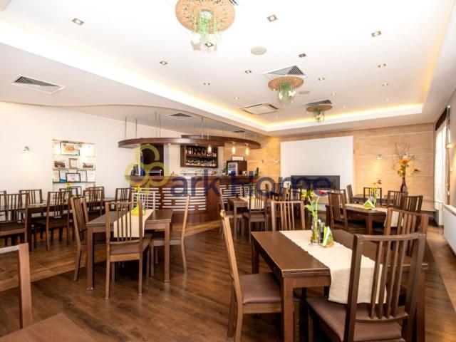 Lokal użytkowy 658,40 m², Mosina