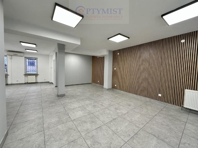 Lokal użytkowy 65 m2 w Ursusie, po remoncie, idealny na biznes