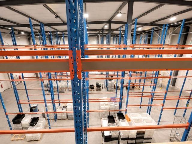 Lokal użytkowy 6 324 m², Przylep