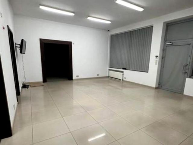 Lokal użytkowy 70 m², Kraków