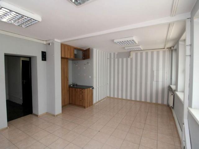 Lokal użytkowy 70 m², Kraków