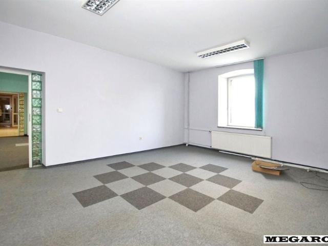 Lokal użytkowy 75 m², Częstochowa