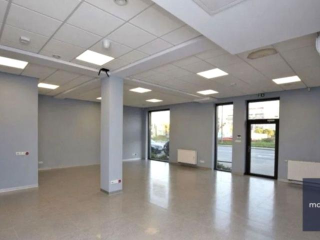 Lokal użytkowy 76 m², Kraków