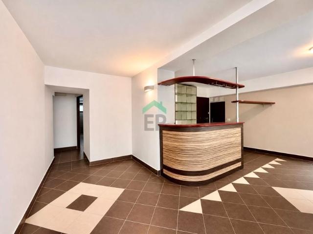 Lokal użytkowy 83 m², Częstochowa