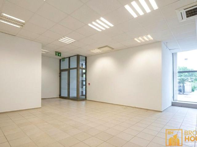 Lokal użytkowy 80 m², Opole