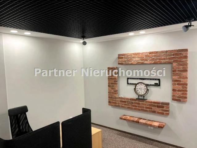 Lokal użytkowy 80 m², Toruń