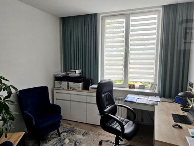 Lokal użytkowy 90 m², Nadarzyn