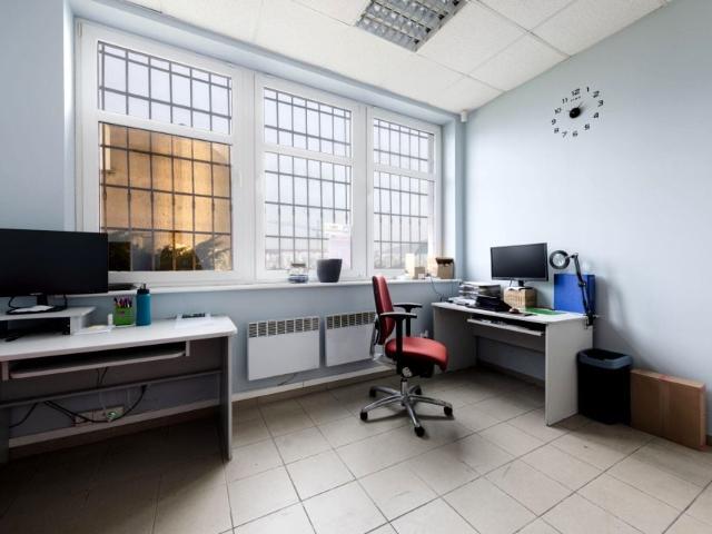 Lokal użytkowy 90 m², Luboń