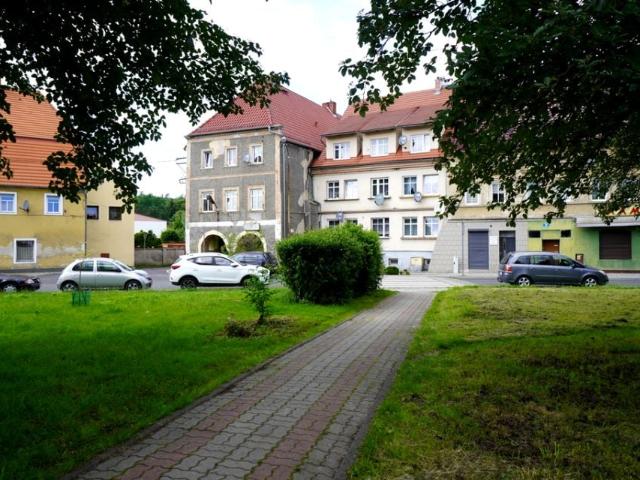 Lokal użytkowy 90 m², Leśna