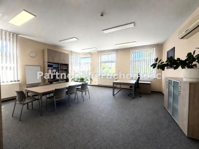 Lokal użytkowy 102 m², Toruń