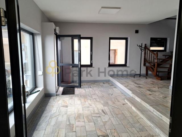 Lokal użytkowy 108,50 m², Leszno