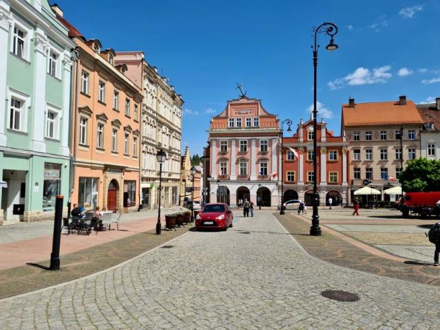 Lokal użytkowy 128 m², Wałbrzych