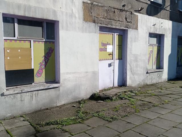 Lokal użytkowy 135 m² w centrum Bytomia, wymaga remontu
