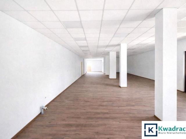 Lokal użytkowy 140 m², Tarnowiec
