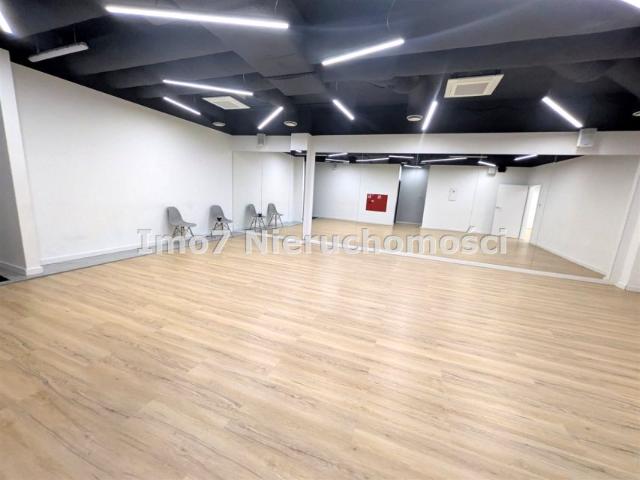 Lokal użytkowy 150 m², Kraków