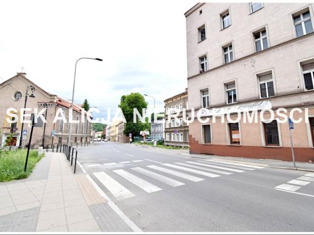 Lokal użytkowy 165 m², Wałbrzych