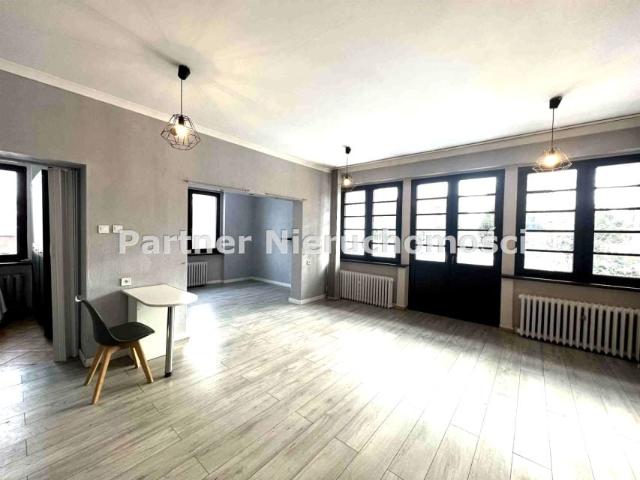 Lokal użytkowy 180 m², Toruń
