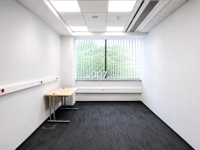 Lokal użytkowy 18,40 m², Kraków