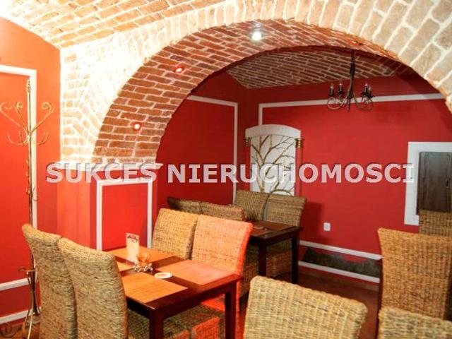 Lokal użytkowy 194,12 m², Wałbrzych
