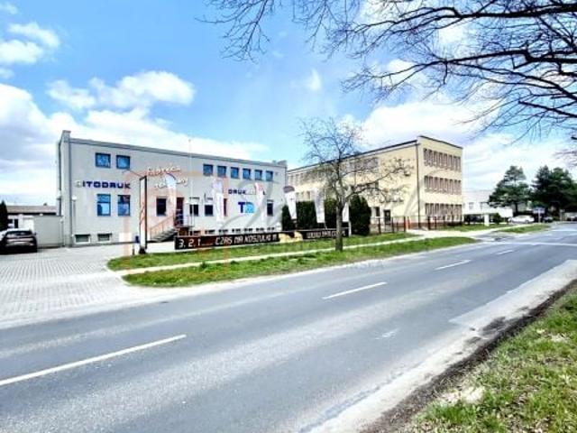 Lokal użytkowy 1 550 m², Rzeszów